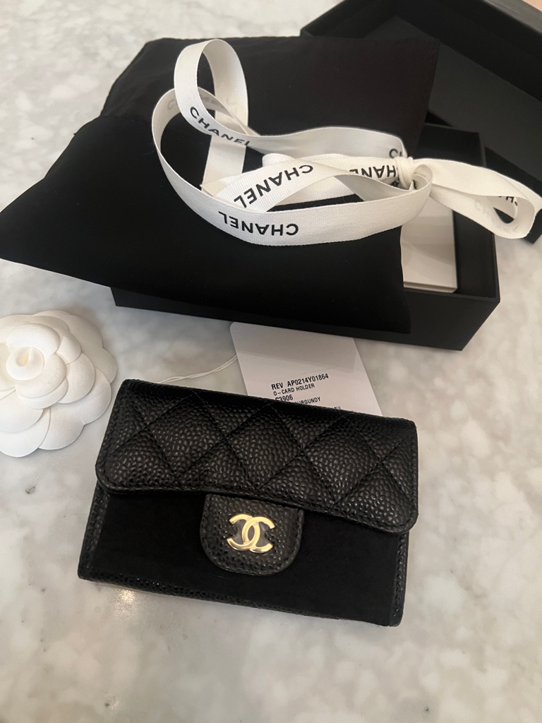 Chanel Classic Flap Card Holder/Caviar Leather And Gold Hardware
